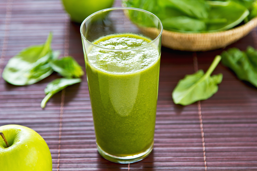 2 smoothies for weight loss and healthy skin from the A-list ...