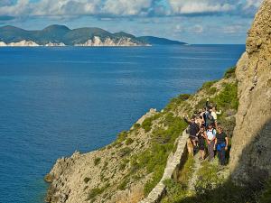 HHH Health Retreats Greece, 5 best weight loss retreats, by healthista