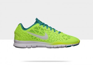 Nike-Free-TR-Breathe-Damen-Trainingsschuh-579968_700_A