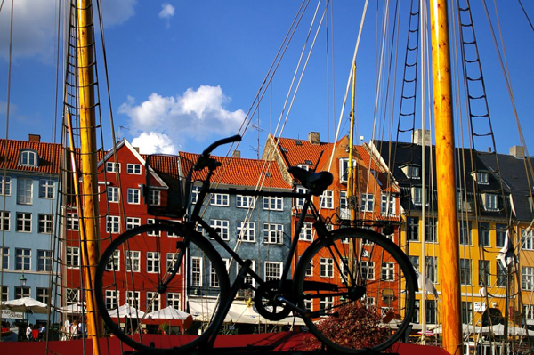 Copenhagen buildings and bicycle