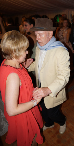 Jo with her dad dancing at family wedding