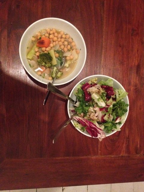 Here's one of my recent dinner options, chick pea stew with with a large bowl of mixed bitter greens with black pepper, crushed sea salt and Balsamic vinegar (I am so lazy when it comes to cooking I buy the bagged stuff that's washed and ready to eat from Sainsbury's - is that bad?)