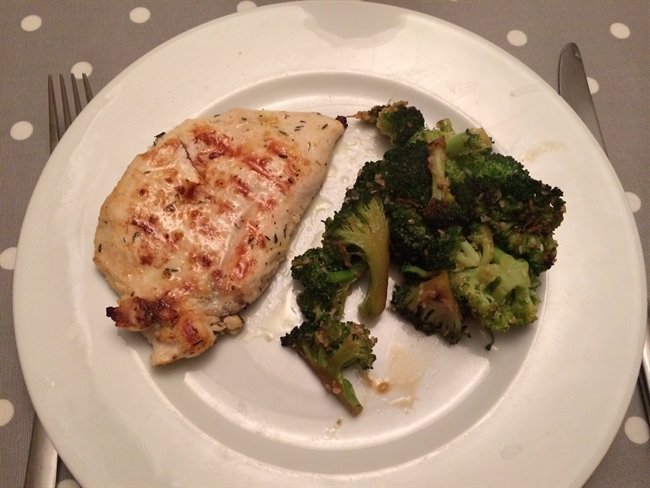 Lemon chicken with ginger broccoli