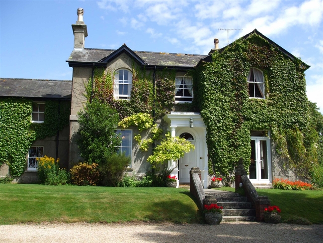 farnham farmhouse