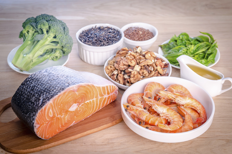 Plant-based and animal sources of Omega-3 acids