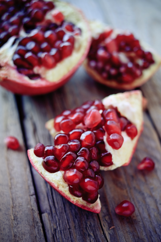 pomegranates, top ten foods for fertility by healthista.com