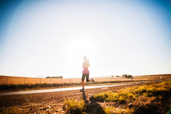 woman running, The 6 C's of Happiness by Healthista.com