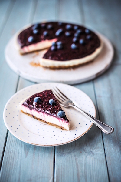 Raw Blueberry Macadamia Cheesecake by Healthista.com