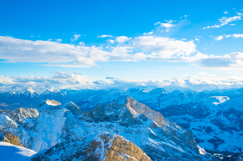 mountains covered in snow, mind altering power by healthista.com