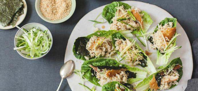 Sesame-mackerel-brown-rice-in-crunchy-nori-lettuce-wraps-slider