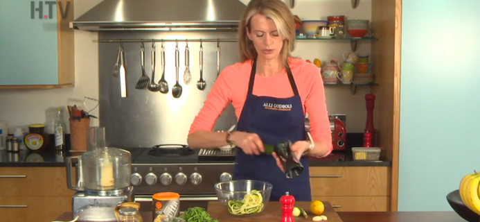 alli courgetti, sprial pasta recipe with pesto sauce by healthista.com