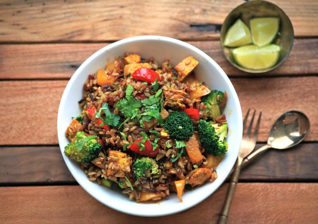 Tofu and Wild Rice, 5 foods for vegetarians, by healthista.com