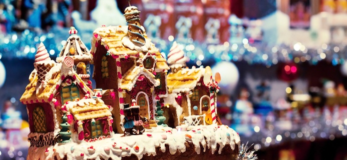 gingerbread house, low sugar christmas, by healthista.com