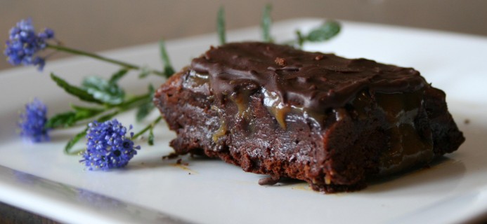 Chai caramel brownie january health trends by Healthista