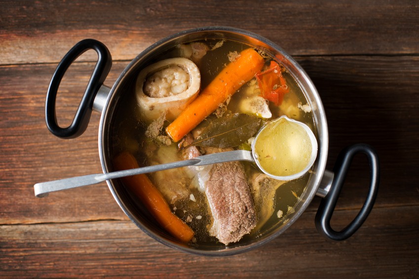 bone broth, health trends of 2016 by Healthista.com