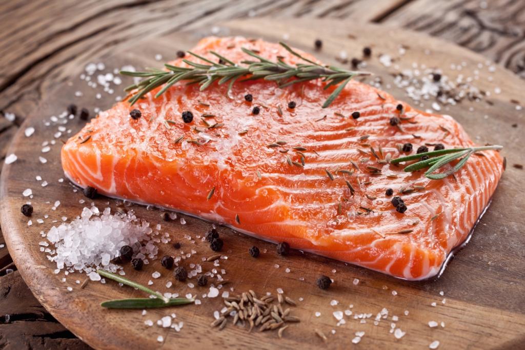 Salmon Omega 3, 13 Essential Nutrients for a Healthy Heart by healthista.com