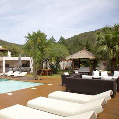 patio-luxury-holiday-with-chic-ibiza-villas-by-healthista.jpg