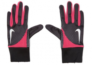 winter running kit, nike running gloves, by healthista.com