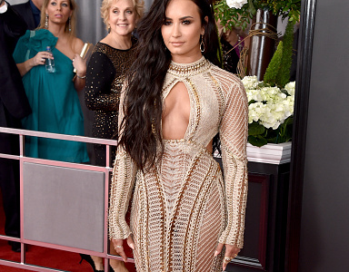 Demi lovato featured, Best grammy bodies 2017 by healthista