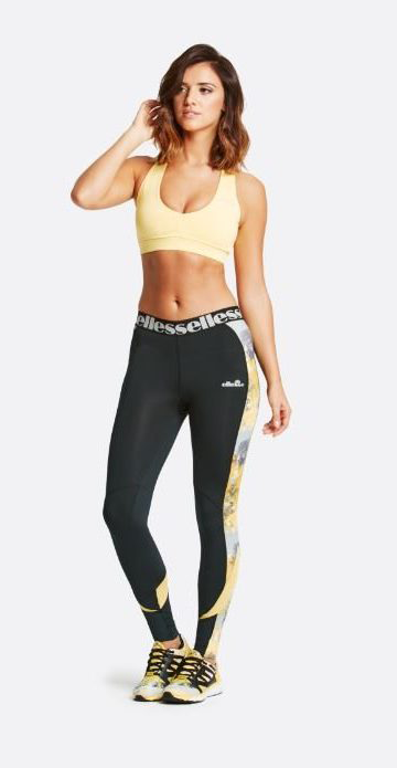 Hot Crop Tops And Leggings Matching Outfit – A_Restless Styles