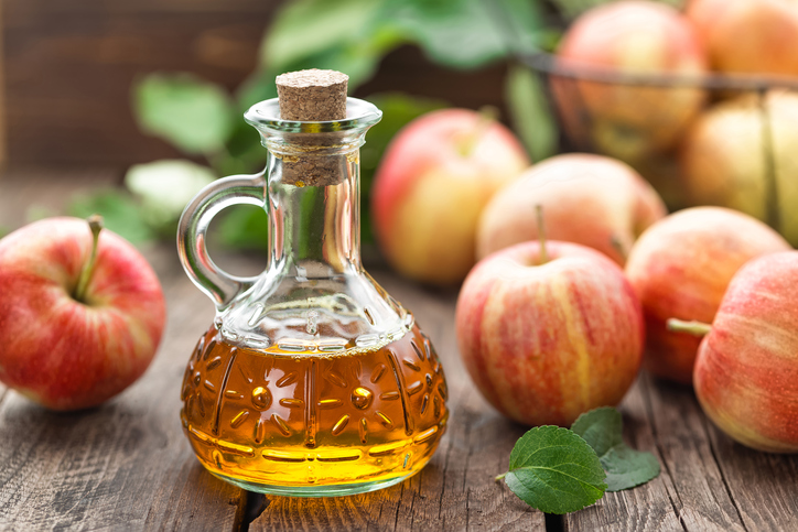 apple cider vingar, 4 hormones that are stopping your weight loss by healthista