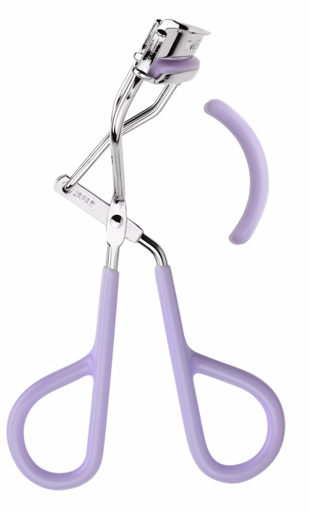 gym bag must haves. eyelash curler