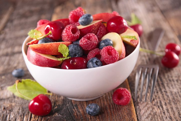 fruit salad top 10 tips simple tips to make sure you eat 10-a-day, by healthista.com