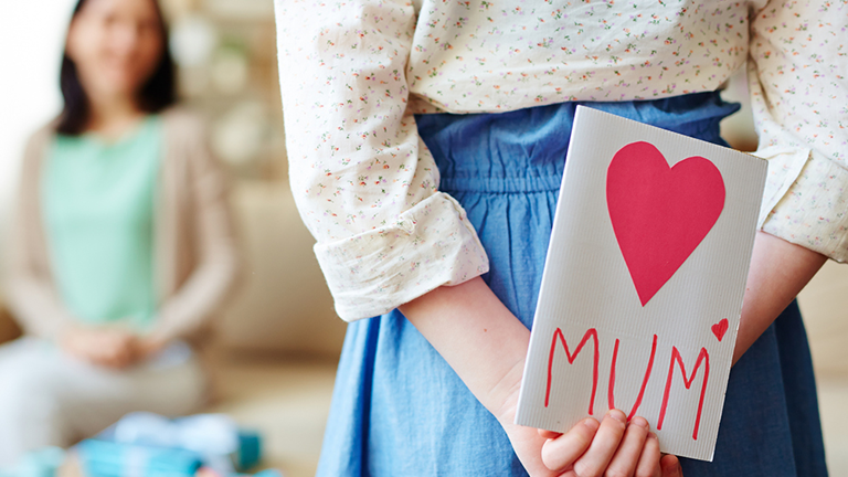 mothers day card main, what is the best advice your mum ever gave you by healthista