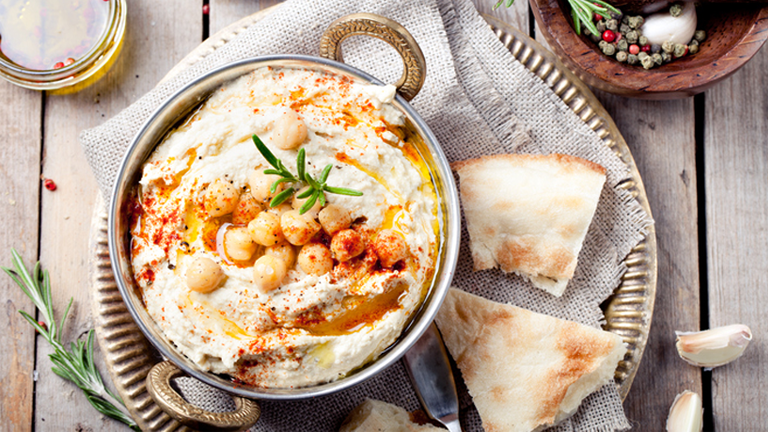 hummus, what to eat for a better mood, by healthista.com