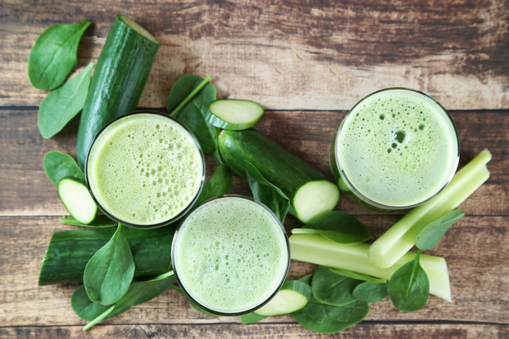 green smoothie, secrets of doctors with beautiful skin by healthista