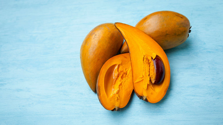 Lucuma, 11 superfoods for sleep that can wake you up feeling fresher after a healthy nights sleep by healthista.com