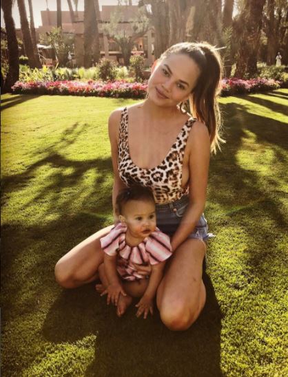 chrissy teigen, how i overcame postnatal depression, by healthista.com, alison canavan 9