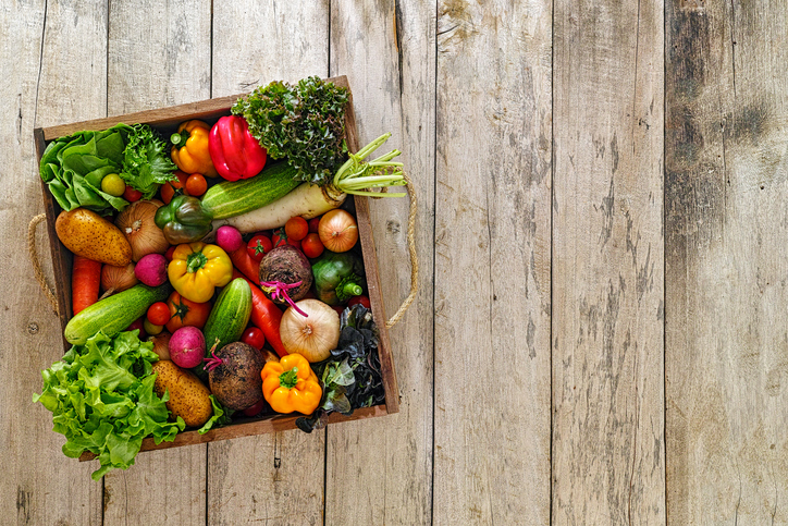 vegetables, Eating by colour the Mediterranean way by healthista