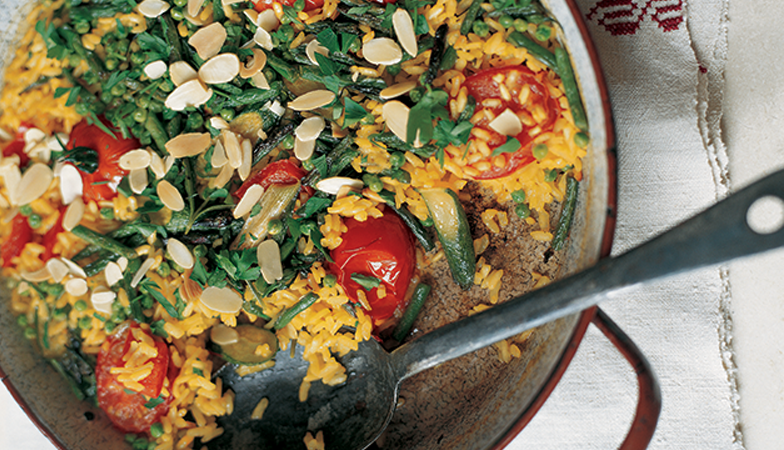 veggie paella, vegetarian recipe of the week by healthista