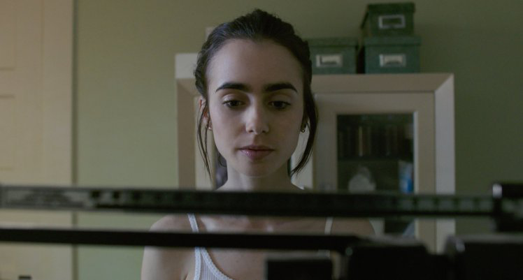 Lily Collins to the Bone 1, Eating disorders should they be portrayed onscreen by healthista