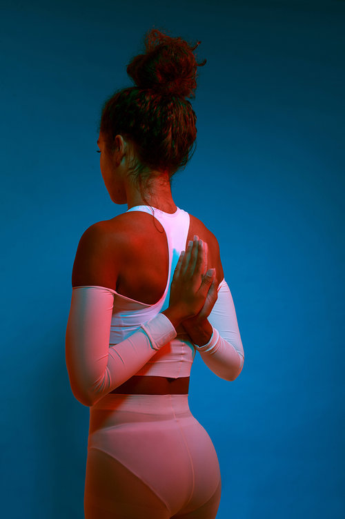 blue chroma yoga, fitness trends multi-sensory fitness by healthista