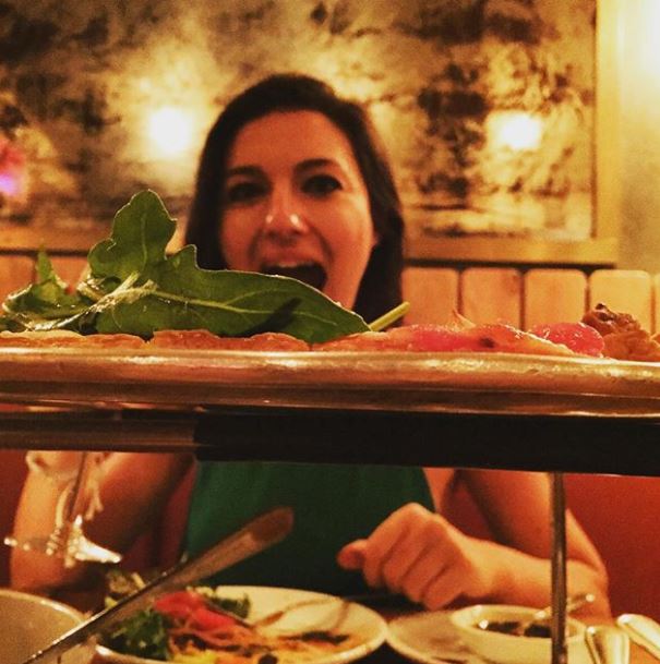 eating at a restaurant, My clean eating obsession became orthorexia nervosa, daniella isaacs, by healthista (17)