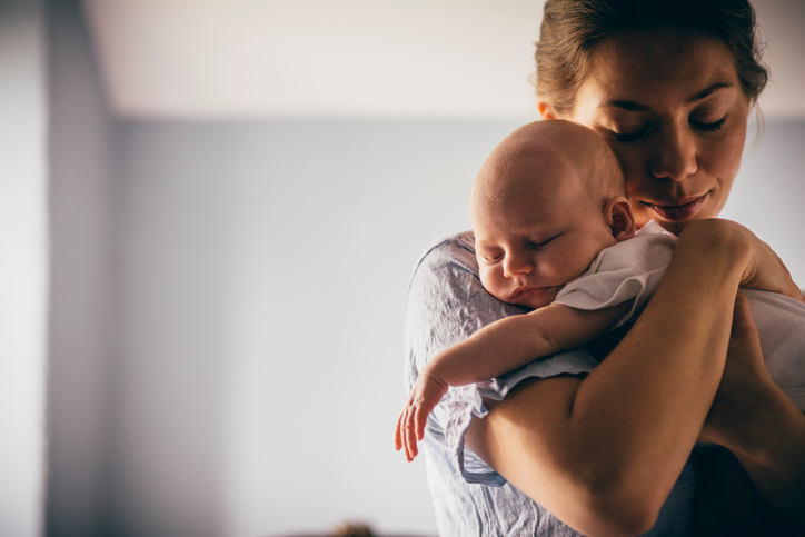 mum and baby, breastfeeding tips these mothers wish someone told them by healthista