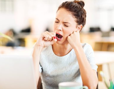 woman-yawning-symptoms-of-vitamin-D-deficiency-by-Healthista