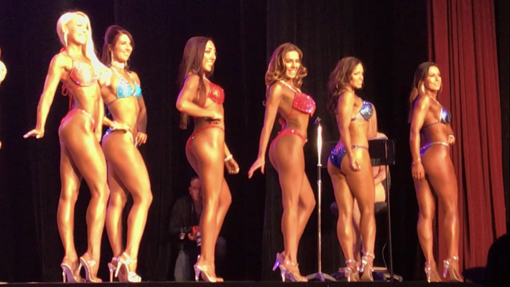 quarter turn to the right, bikini competition vicky hadley by healthista