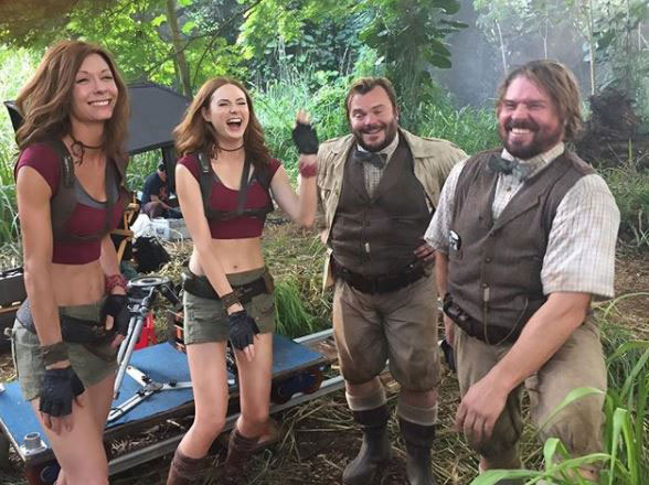 laughing-on-set-Jack-Black-Karen-Gillan-celebrity-trainer-secrets-how-Karen-Gillan-got-fit-for-Jumanji-by-healthista