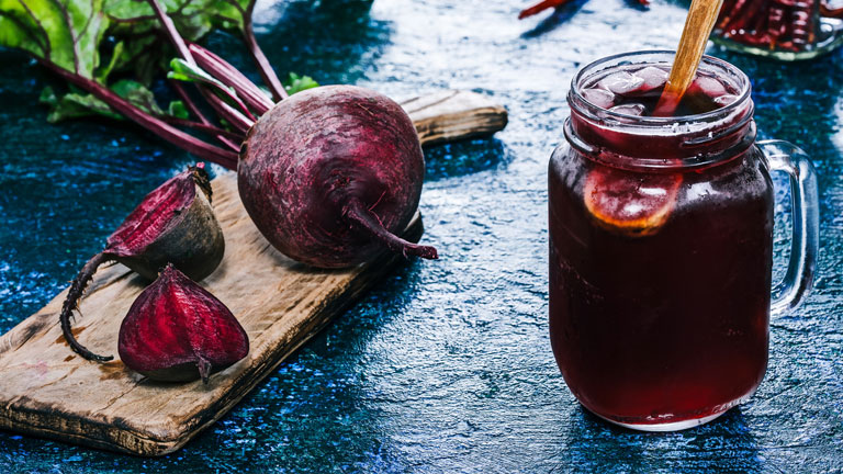 beetroot-drink,-30-weight-loss-tips-in-30-days---#14-beetroot-powder-by-healthista.com