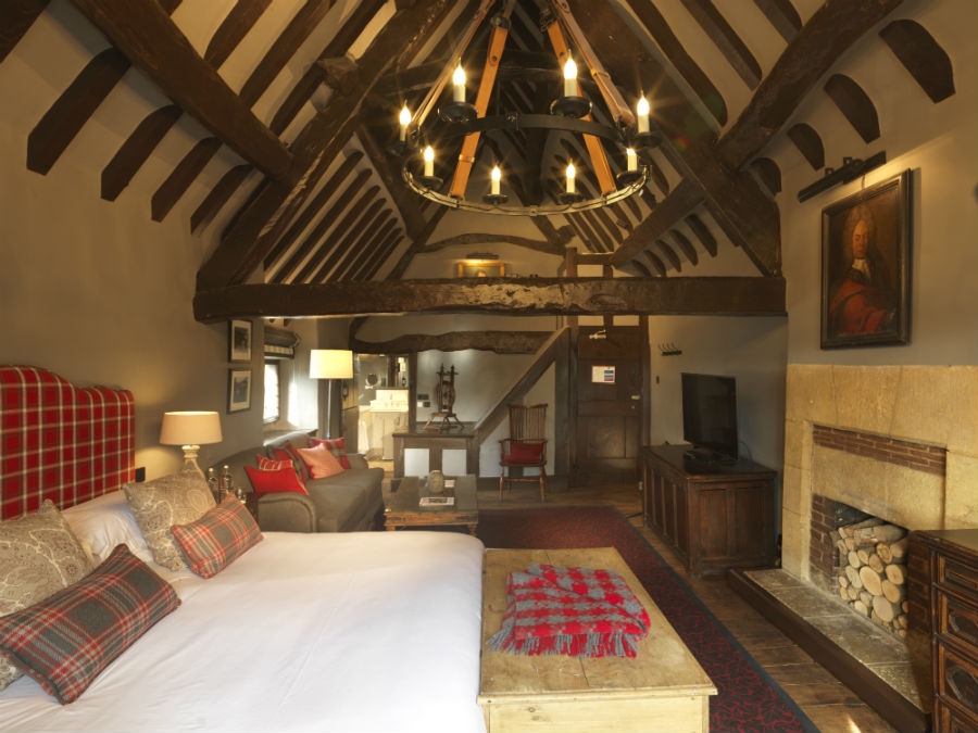 Master Suite, Spa of the week Lygon Arms Cotswolds by healthista