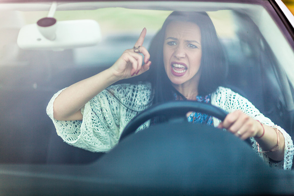 8-really-easy-things-this-psychotherapist-does-to-stay-road-rage.