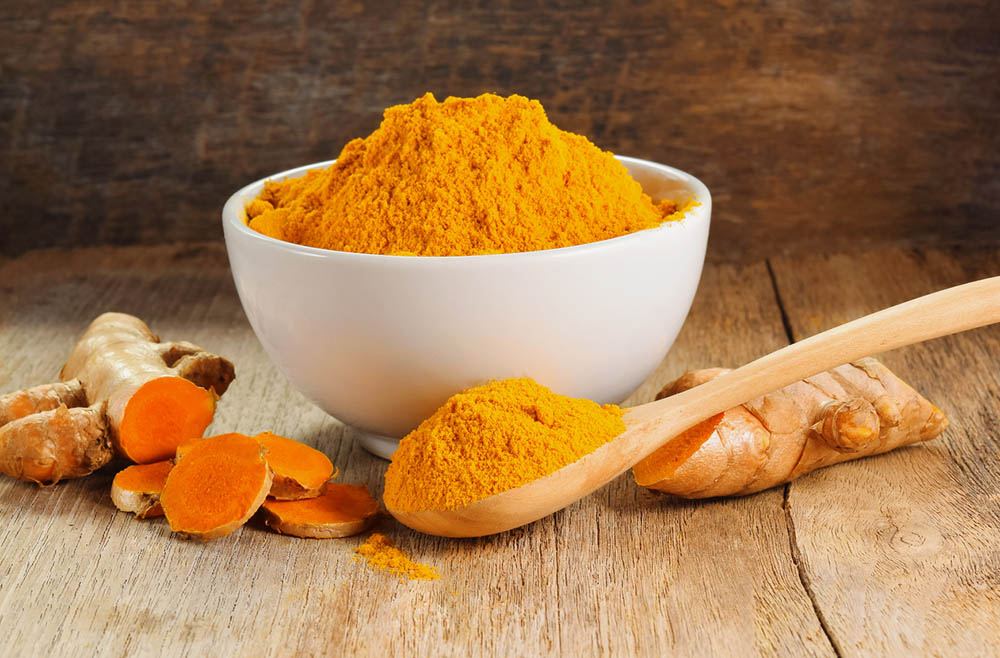 how to treat sciatic naturally turmeric