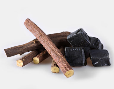 liquorice-root-trendy-nutrients-by-healthista-featured-image