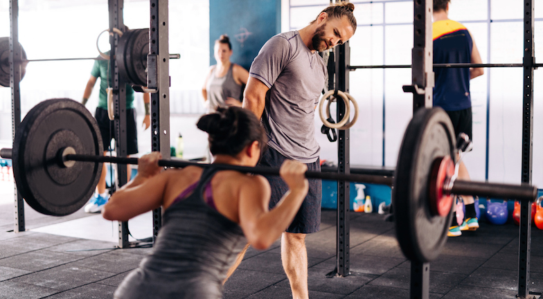 man-staring-at-woman-in-gym-metoo-in-the-gym-healthista.com_.jpg