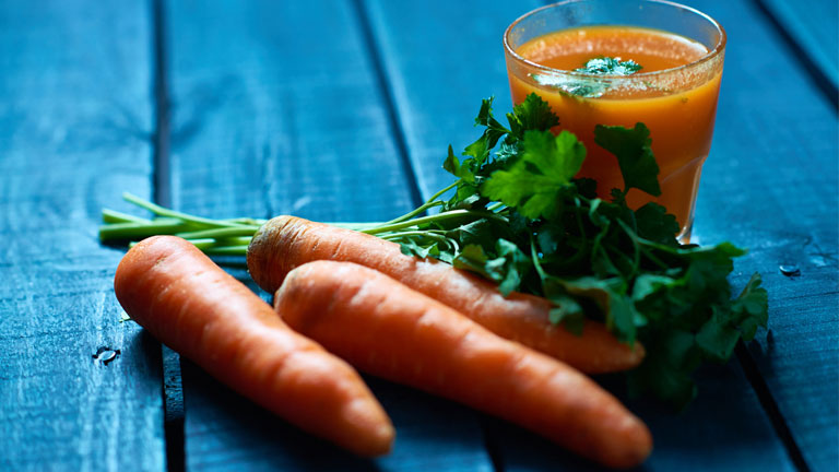 carrot-juice,-nutrients-to-boost-immunity-by-healthista.com