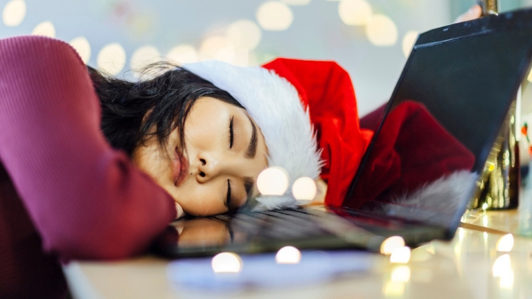 10 hacks to a hangover free Christmas MAIN