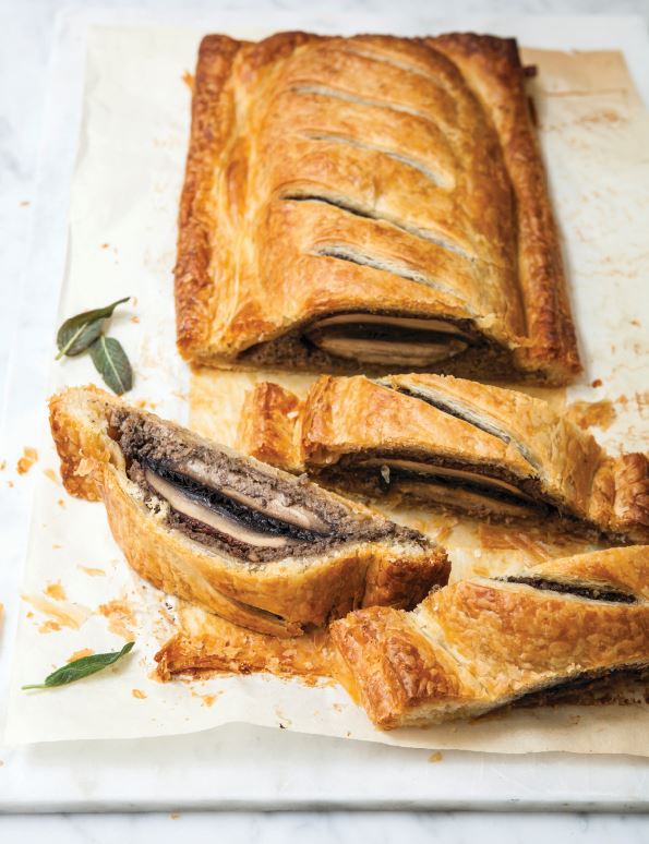 Vegan recipes Mushroom, sage and onion wellington vegan in 5 healthista